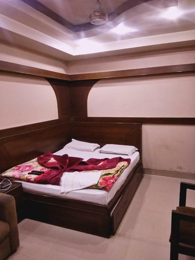 Hotel Maharani Lodge New Delhi Extérieur photo